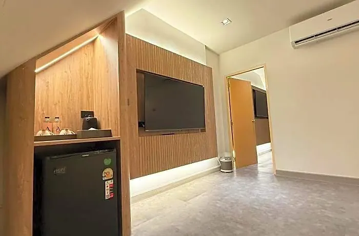 Hotel Ascella 3*